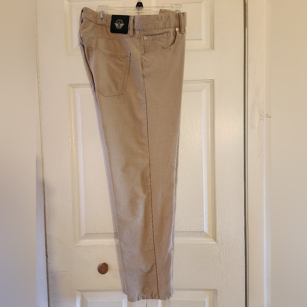 Dockers Khaki Jeans 33 Tan  Canvas Straight Leg